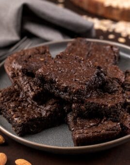 5 Ingredient Almond Butter Brownies