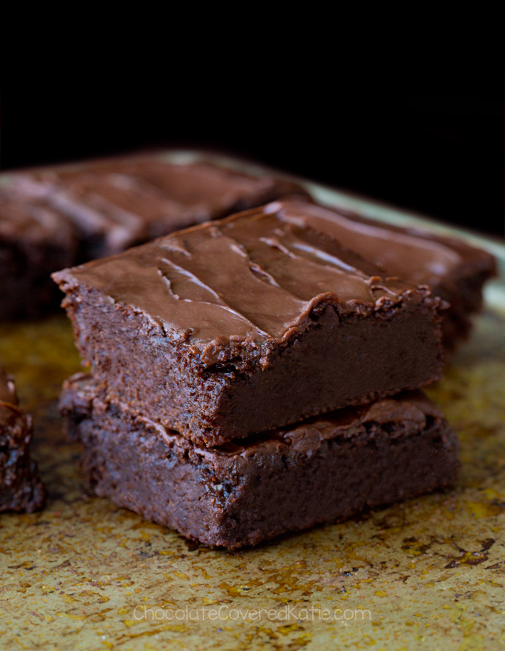 How To Make Keto Brownies (1g Net Carbs)